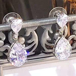 CZ DROP EARRINGS WHITE CLEAR CZ DROP EARRINGS SEMI FORMAL GORGEOUS